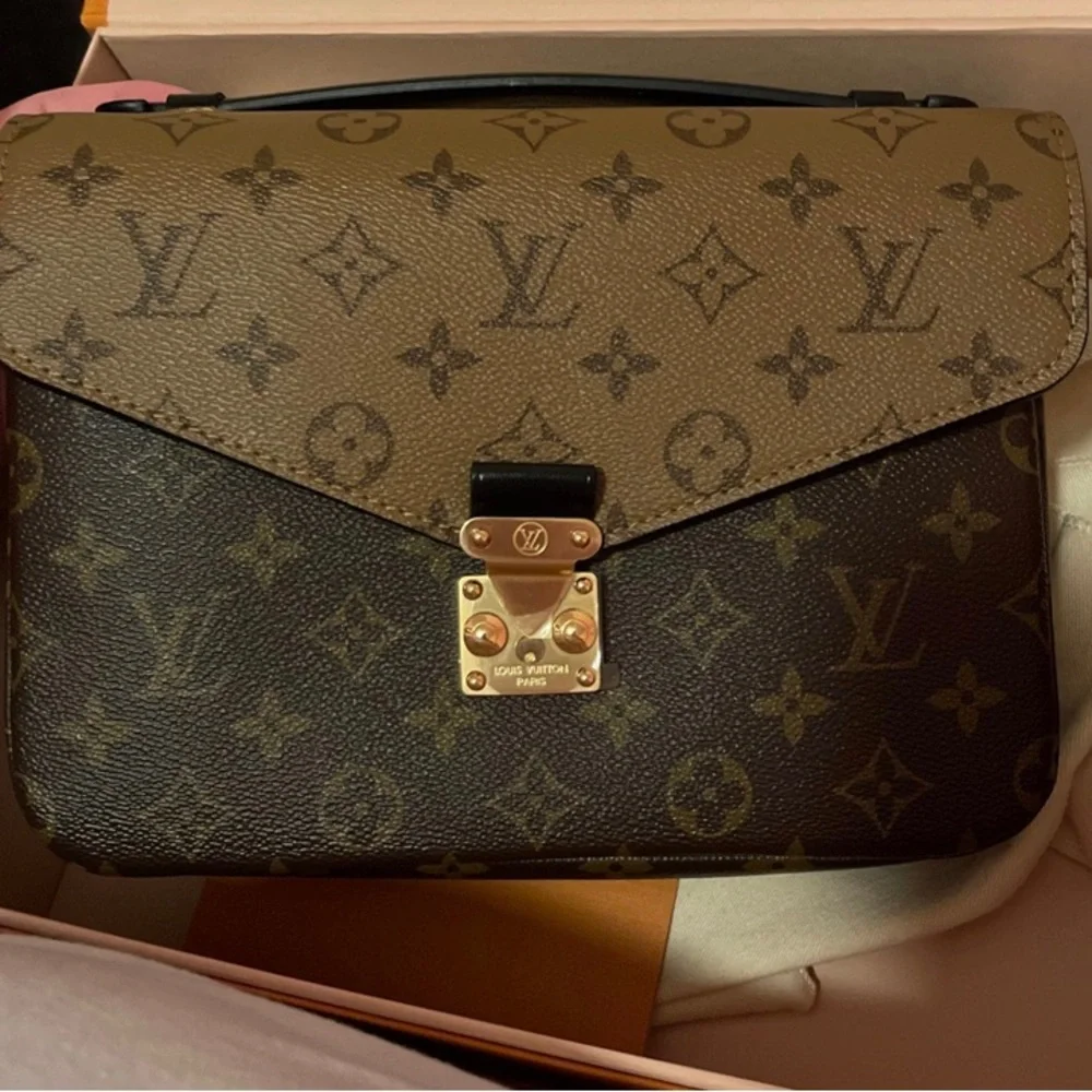🌹💯 Authentic LOuis Vuitton Pochette Métis & Rosalie Coin Purse Bundle🌹 - Picture 3 of 16